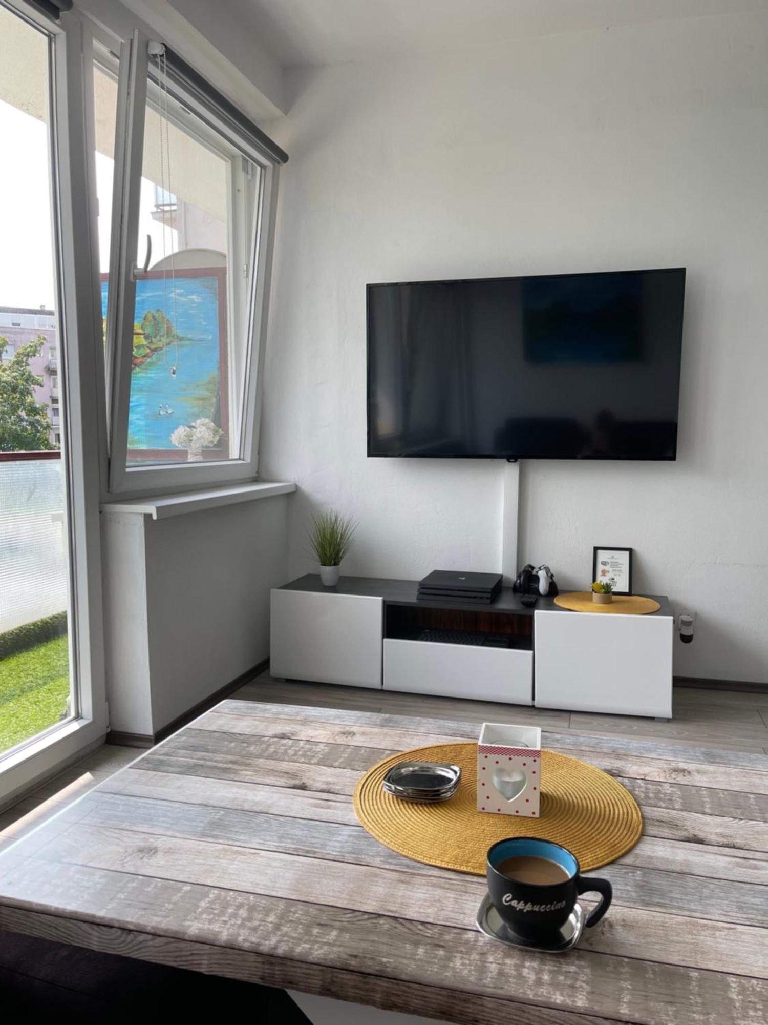 Treba Malo Odmorit - Self Check-In Option, Family Room, Ps4 Pro, Free Parking Карловац Экстерьер фото